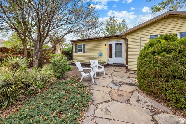168 S 100 W, Moab, UT 84532 - view of patio / terrace featuring fence