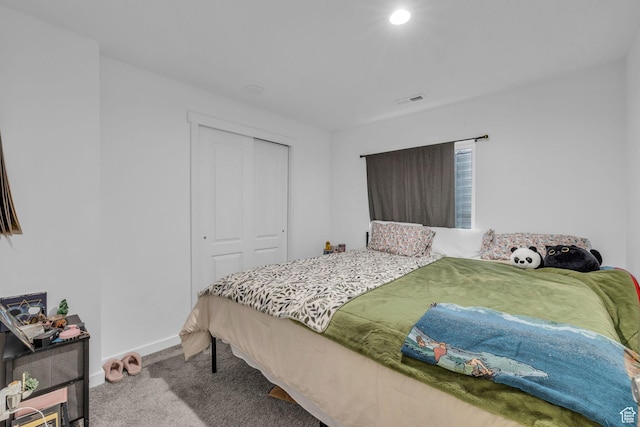 1578 W Andover Rd S, South Jordan, UT 84095 - bedroom with recessed lighting, visible vents, a closet, baseboards, and carpet flooring