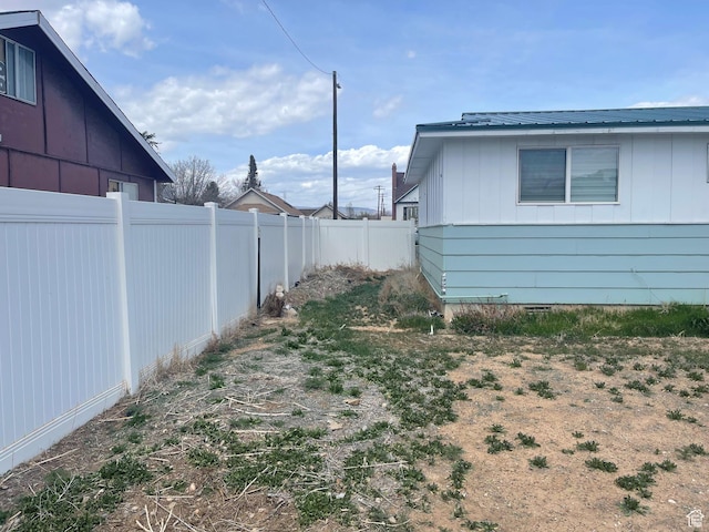 235 W 200 S, Vernal, UT 84078 - view of yard with fence