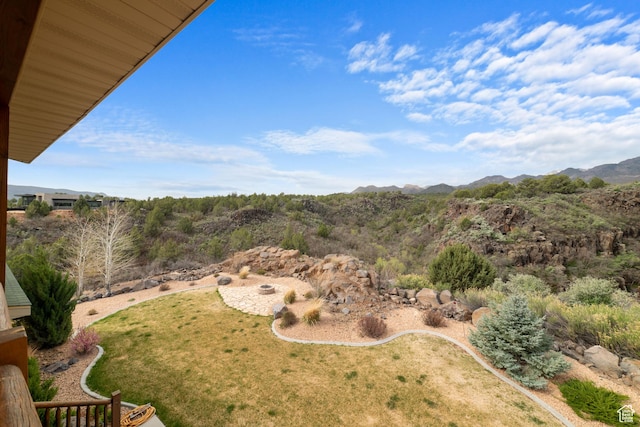 2592 S 2900 E, New Harmony, UT 84757 - view of yard featuring a mountain view