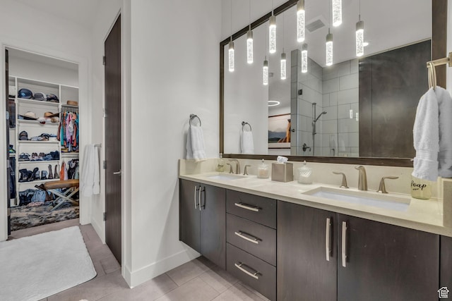 1622 E Abajo Peak Cir Unit Tv-23, Heber City, UT 84032 - full bath featuring double vanity, a sink, a walk in closet, and tiled shower
