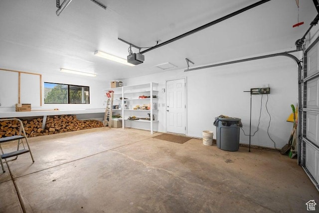 835 E Mountain View Dr, Pine Valley, UT 84781 - garage featuring a garage door opener