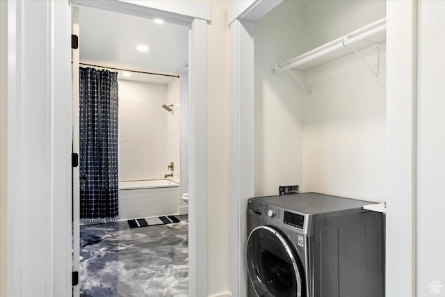 5651 W Meadow Cir, Mountain Green, UT 84050 - laundry room featuring washer / dryer, recessed lighting, and laundry area