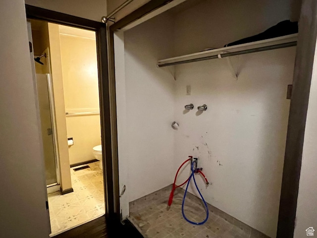 washroom featuring tile patterned floors and visible vents