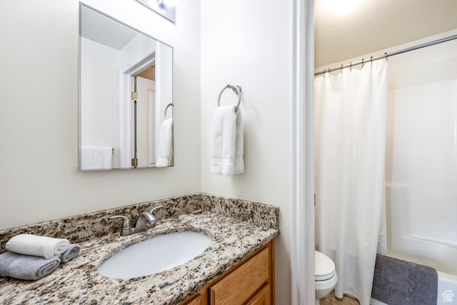 2503 S 160 E Unit 6D, Ogden, UT 84401 - full bathroom with curtained shower, toilet, and vanity
