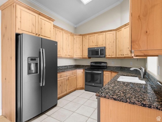 165 S Pleasant Grove Blvd Unit 45, Pleasant Grove, UT 84062 - kitchen featuring range with electric cooktop, stainless steel refrigerator with ice dispenser, light brown cabinets, and a sink