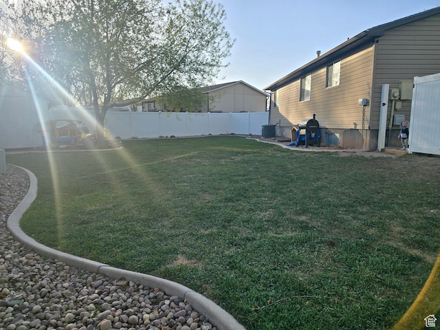 322 S 800 W, Vernal, UT 84078 - view of yard featuring central air condition unit and fence