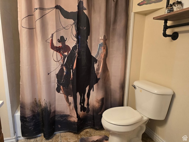 322 S 800 W, Vernal, UT 84078 - full bathroom featuring toilet, baseboards, and shower / bathtub combination with curtain