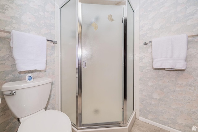 325 E 2550 N Unit 4, North Ogden, UT 84414 - full bathroom with wallpapered walls, a shower stall, toilet, and baseboards