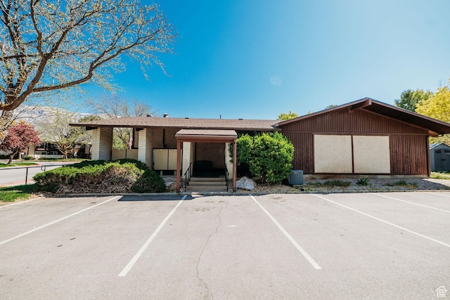 325 E 2550 N Unit 4, North Ogden, UT 84414 - exterior space featuring uncovered parking