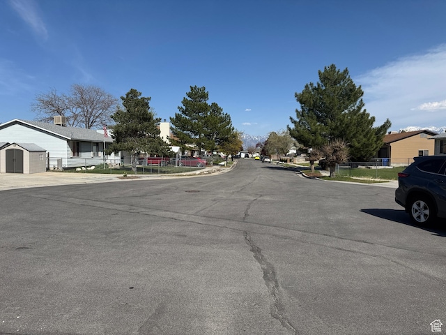 4921 W Red Lodge Cir, Kearns, UT 84118 - photo 17