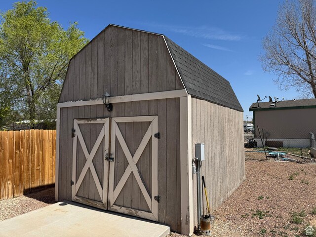 532 N 300 E, Roosevelt, UT 84066 - view of shed featuring fence