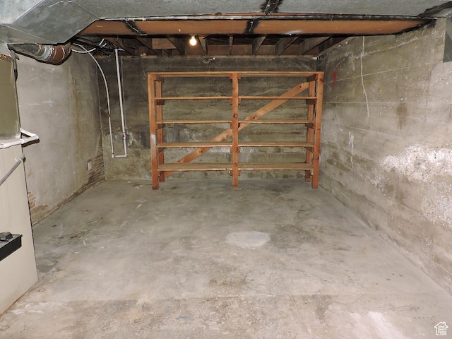 view of unfinished below grade area