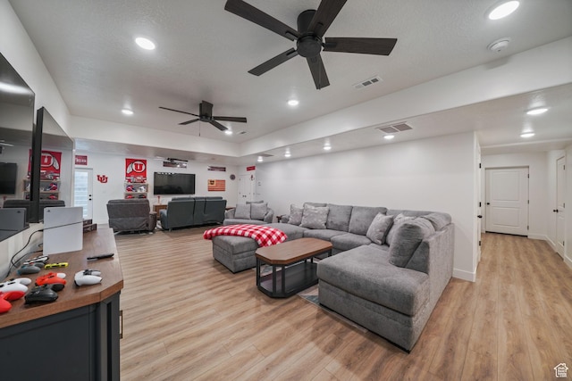 788 N 2100 E, Spanish Fork, UT 84660 - living area with ceiling fan, light wood-style flooring, and visible vents