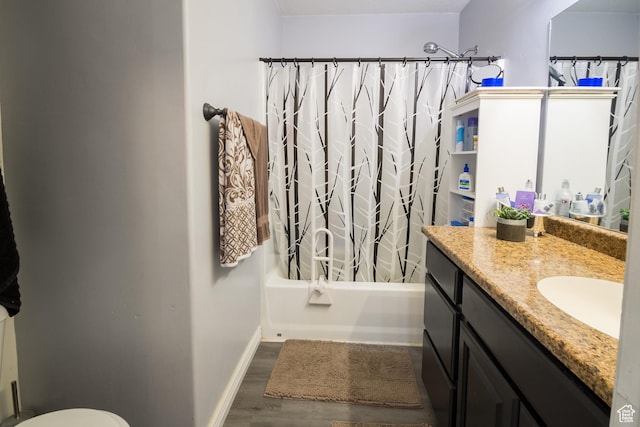 1373 W 925 S, Vernal, UT 84078 - bathroom featuring baseboards, vanity, wood finished floors, and shower / bath combo with shower curtain