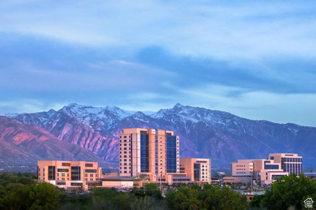 912 W Bellshill Dr Unit 15, Murray, UT 84123 - view of mountain background