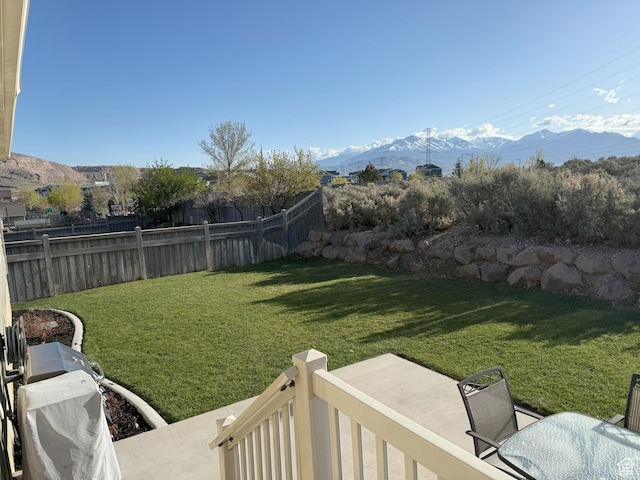 9104 N Cornwall Way E, Eagle Mountain, UT 84005 - view of yard featuring a mountain view