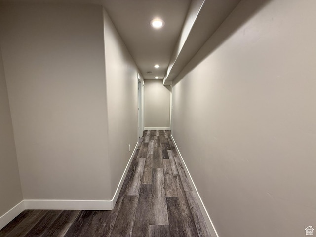 9104 N Cornwall Way E, Eagle Mountain, UT 84005 - hallway featuring dark wood-style floors, recessed lighting, and baseboards