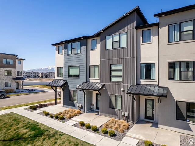 452 S Wood Stream Rd, American Fork, UT 84003 - multi unit property with a standing seam roof and metal roof