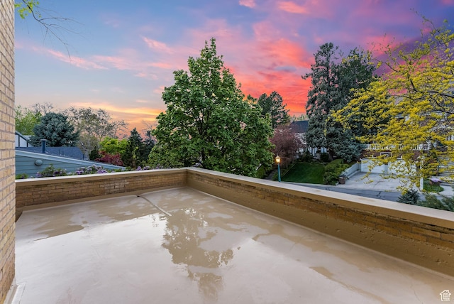 1500 E Arlington Dr, Salt Lake City, UT 84103 - view of patio terrace at dusk