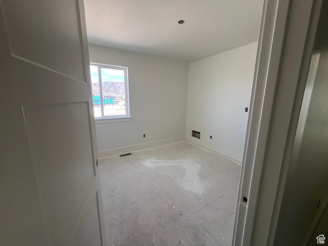 1155 E 1150 S, Garland, UT 84312 - empty room with visible vents and baseboards