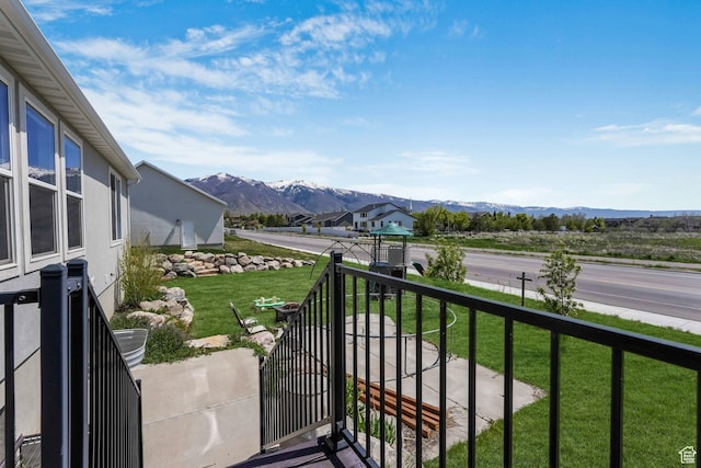14 E 2300 S, Kaysville, UT 84037 - balcony featuring a mountain view