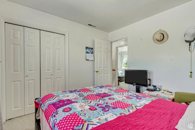 572 S Main St, Kaysville, UT 84037 - bedroom featuring a closet, light carpet, and visible vents