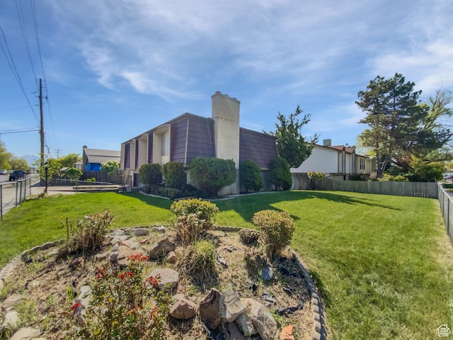 3445 W 3650 S, West Valley City, UT 84119 - view of yard with fence