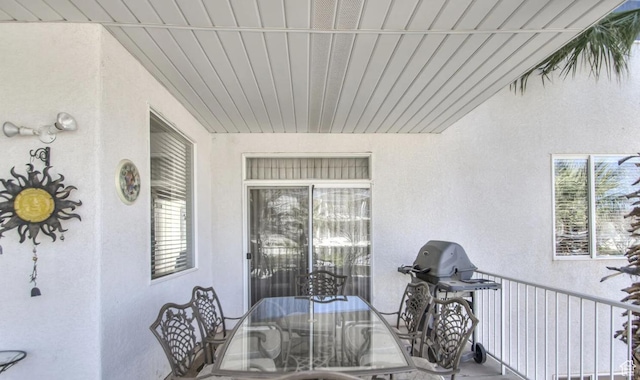 view of patio featuring outdoor dining space