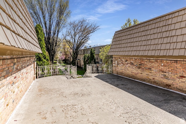 2220 E Murray Holladay Rd S Unit 128, Salt Lake City, UT 84117 - view of patio