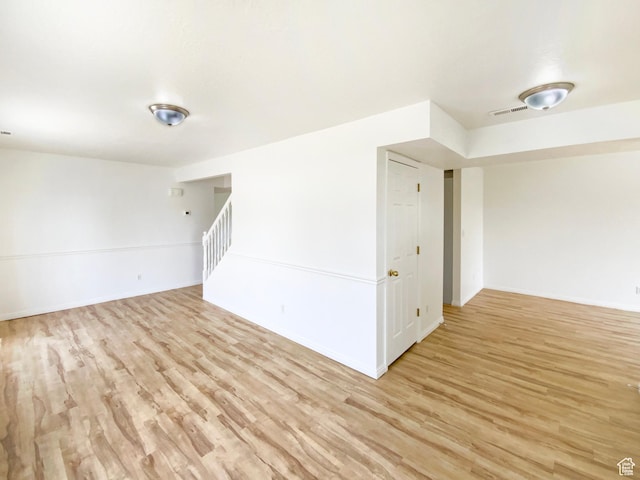 654 W 100 N, Spanish Fork, UT 84660 - empty room with baseboards, visible vents, and light wood-type flooring