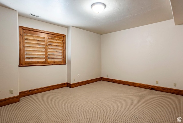 3143 E Bavarian Ct, Cottonwood Heights, UT 84093 - unfurnished room featuring visible vents, carpet flooring, and baseboards