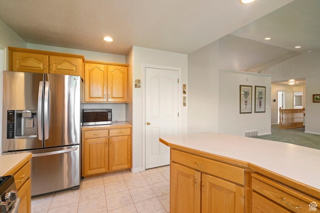 618 W 225 S, Layton, UT 84041 - kitchen featuring stainless steel appliances, light countertops, visible vents, and recessed lighting