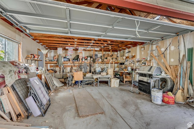 386 W 1125 N, Centerville, UT 84014 - view of garage