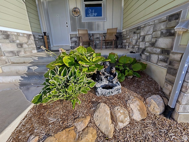627 W Olympic Ln, Elk Ridge, UT 84651 - exterior details featuring stone siding