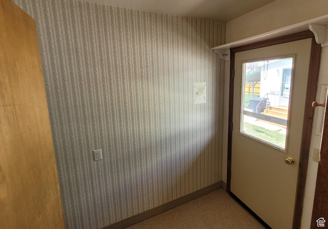 273 S 7th St S, Montpelier, ID 83254 - detailed view of wallpapered walls