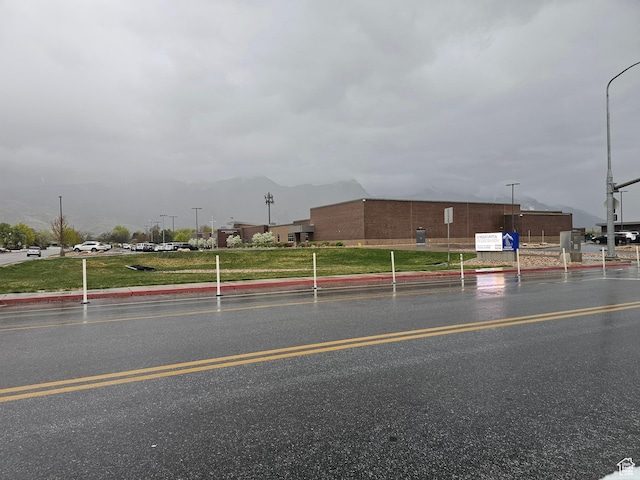 723 E 200 N, Orem, UT 84097 - view of street featuring curbs, a mountain view, and sidewalks