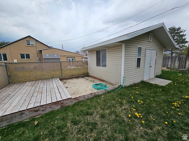 723 E 200 N, Orem, UT 84097 - view of outdoor structure featuring a fenced backyard and an outdoor structure