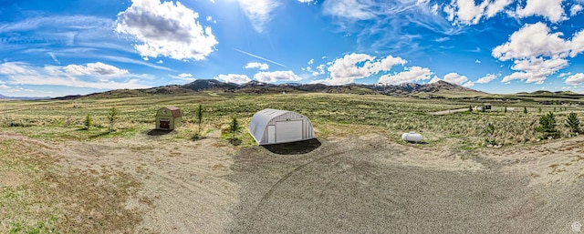 property view of mountains