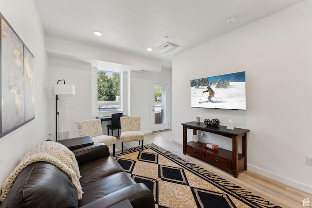 306 W Azure Sky Ln, Salt Lake City, UT 84103 - living room with baseboards, wood finished floors, visible vents, and recessed lighting