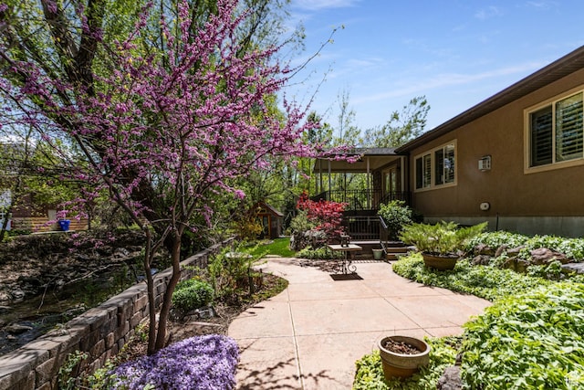 6061 S Bridges Ln, Murray, UT 84121 - view of yard with a patio and stairway