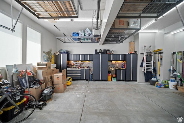 2848 S Preening Way, Saratoga Springs, UT 84045 - view of garage