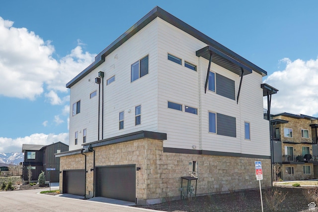 1152 Gambel Oak Way, Park City, UT 84098 - view of side of property with an attached garage and stone siding