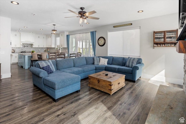 364 W Clark Cir, Farmington, UT 84025 - living area with dark wood-type flooring, a ceiling fan, recessed lighting, and baseboards