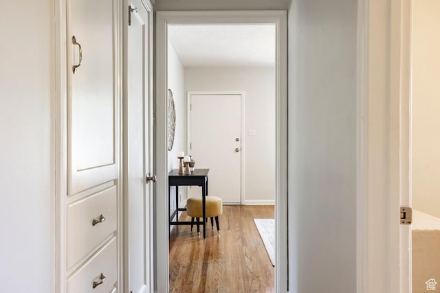 1425 W Riverside Cir, Salt Lake City, UT 84116 - corridor featuring light wood-type flooring