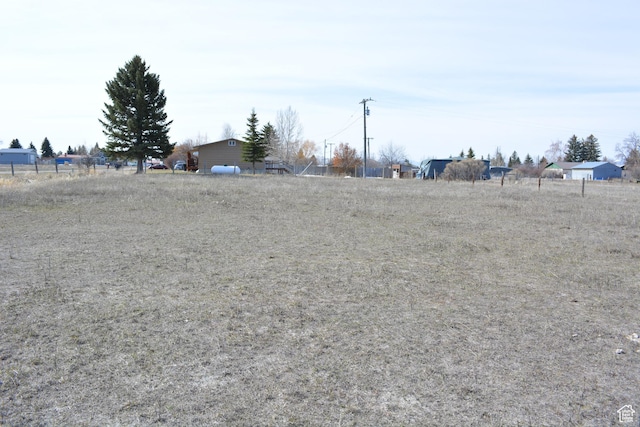 595 N 6th St, Montpelier, ID 83254 - view of yard featuring fence