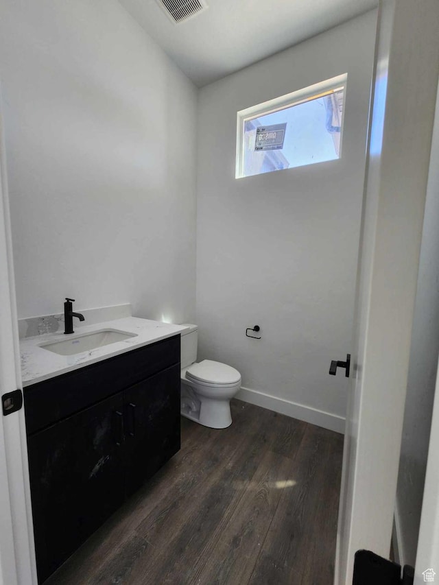 4197 N Maple Hollow Dr Unit 120, Lehi, UT 84043 - bathroom with vanity and wood finished floors