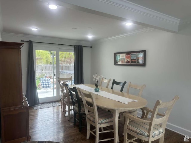 5843 S Fontaine Bleu Cir, Salt Lake City, UT 84121 - dining area featuring crown molding, baseboards, recessed lighting, and dark wood-style flooring