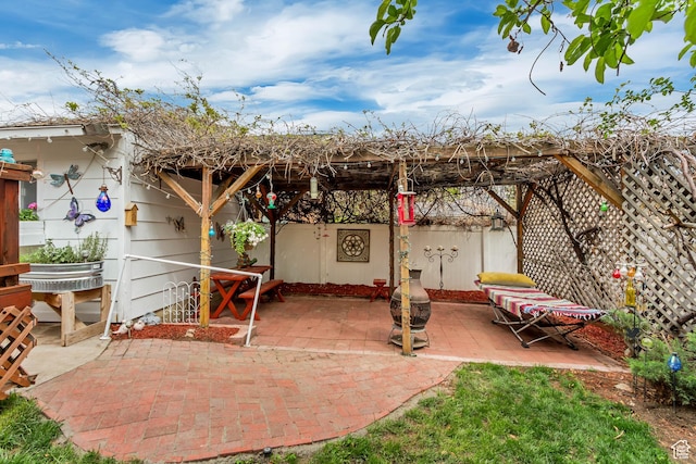 982 E 315 S, Orem, UT 84097 - view of patio / terrace featuring fence