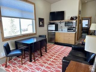 620 W Cisco Run Run, Garden City, UT 84028 - interior space with lofted ceiling